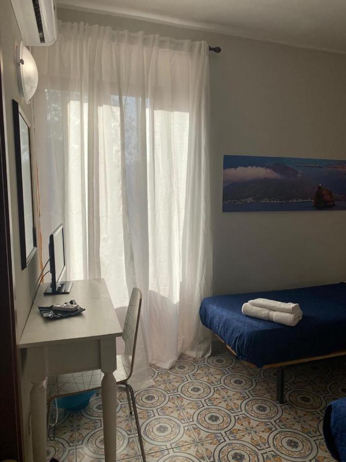 Phenicusa Μιλάτσο Εξωτερικό φωτογραφία